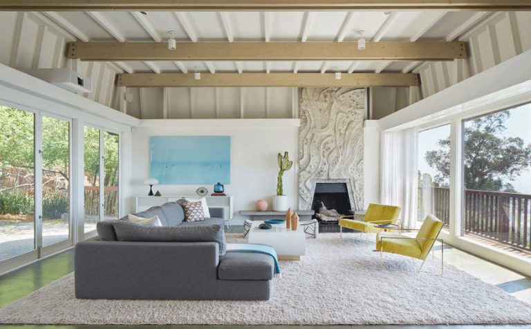 Meet Jennifer Aniston Mid-Century Modern Living Room in Beverly Hills