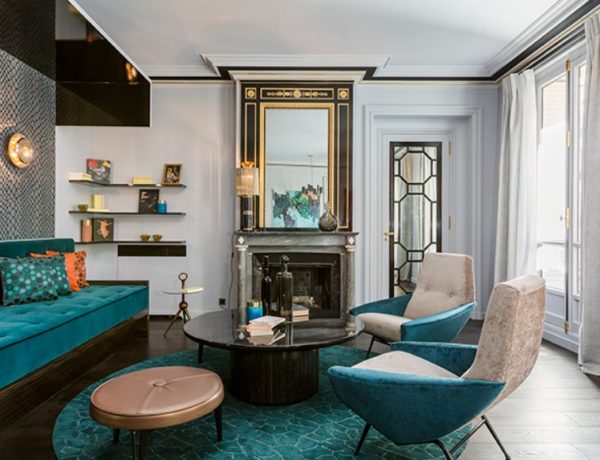 Luxury Living Room In The Heart Of Paris