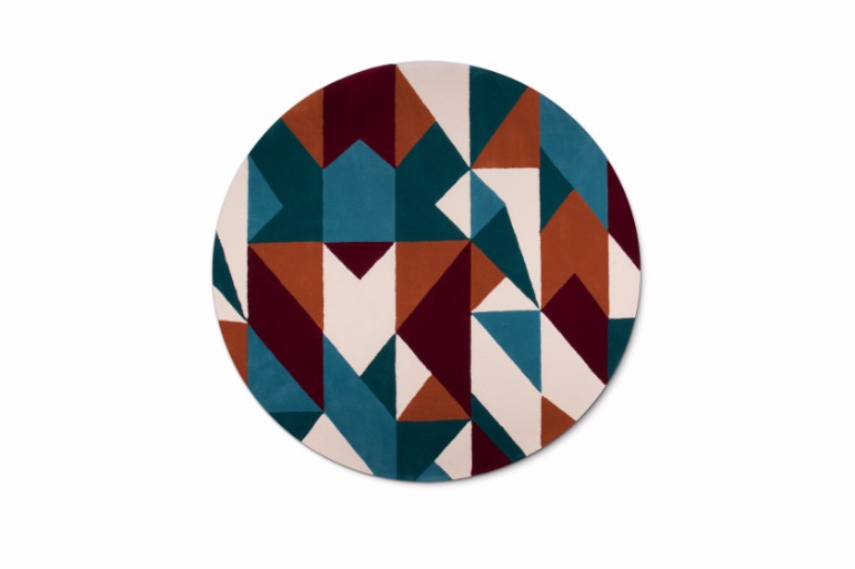 How To Choose the Best Accessories for Your Modern Living Room Decor