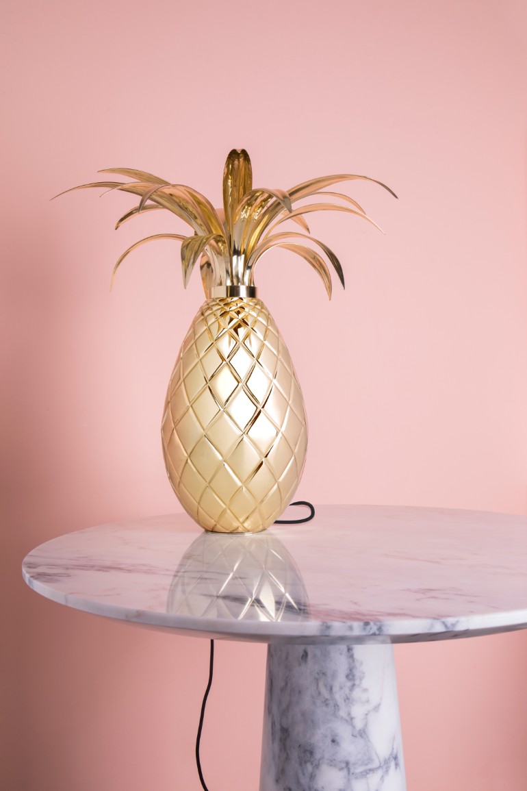 5 Modern Accessories For Your Living Room Decor You Need Now
