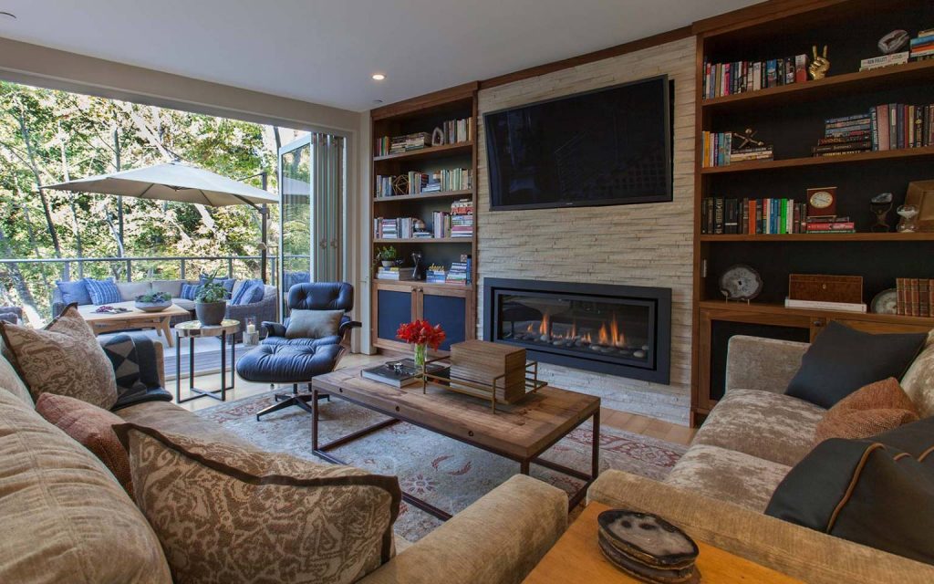 Our Favorite Living Room Designs By Interior Designer Laura Martin Bovard_10